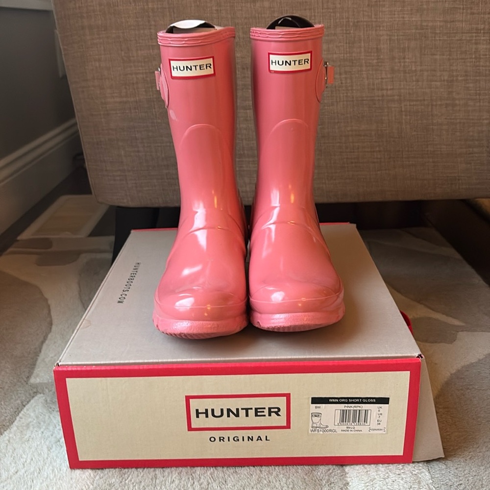 Hunter short gloss rain boots